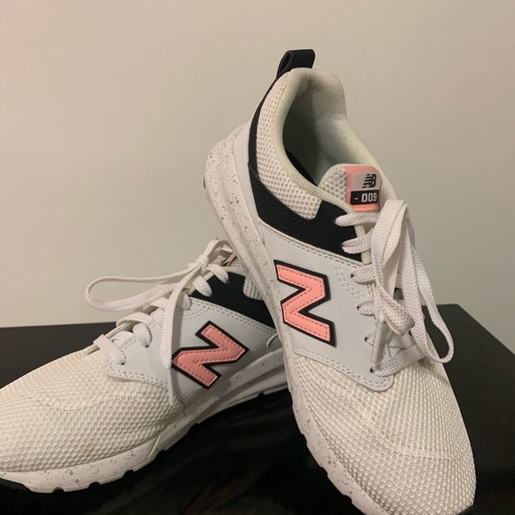 nb 009 women's